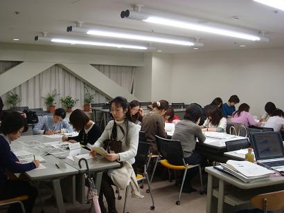 �J���`���[�Z���^�[