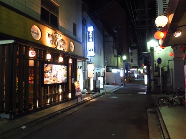 �{��̈��݉��X